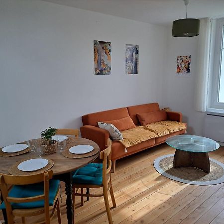 Appartement Calme Dans Maisonnette Graulhet ภายนอก รูปภาพ