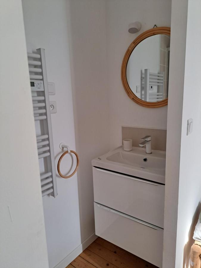Appartement Calme Dans Maisonnette Graulhet ภายนอก รูปภาพ