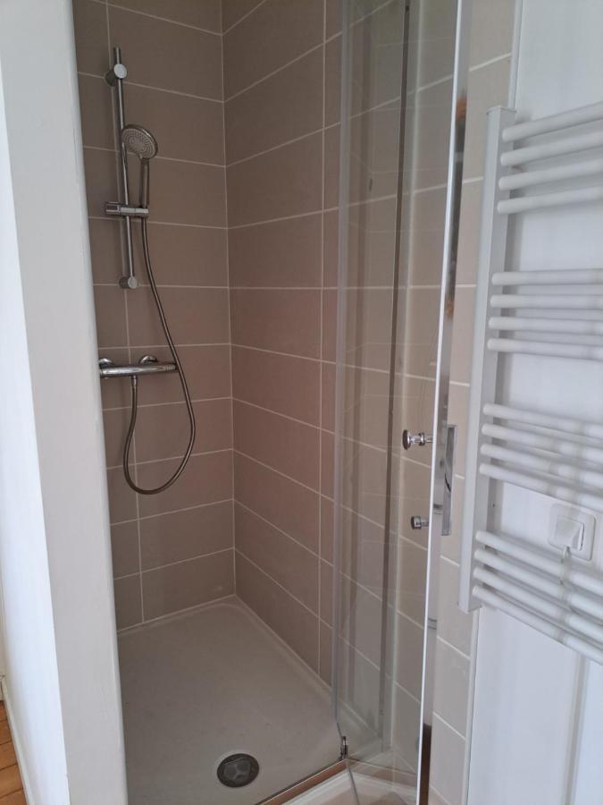 Appartement Calme Dans Maisonnette Graulhet ภายนอก รูปภาพ